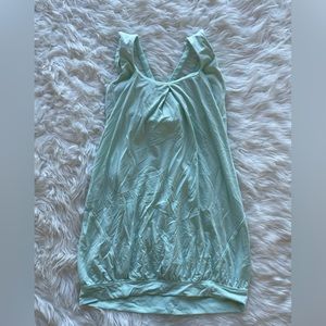 Lululemon criss cross back bra top